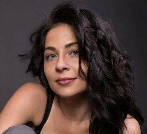 Brittany Brave headshot