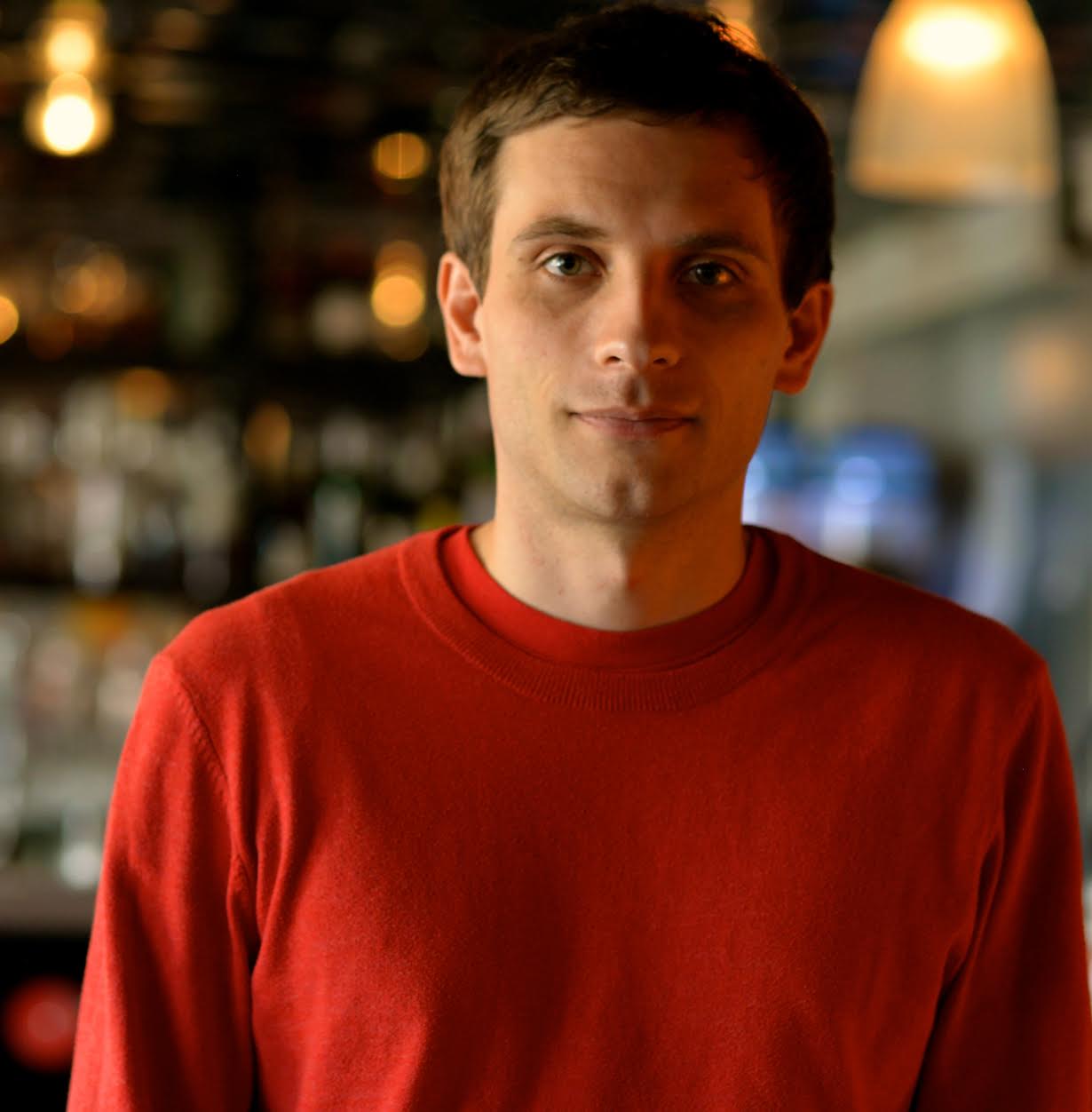 Daniel Simonsen headshot