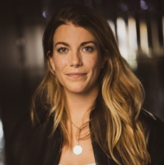 Mae Planert headshot