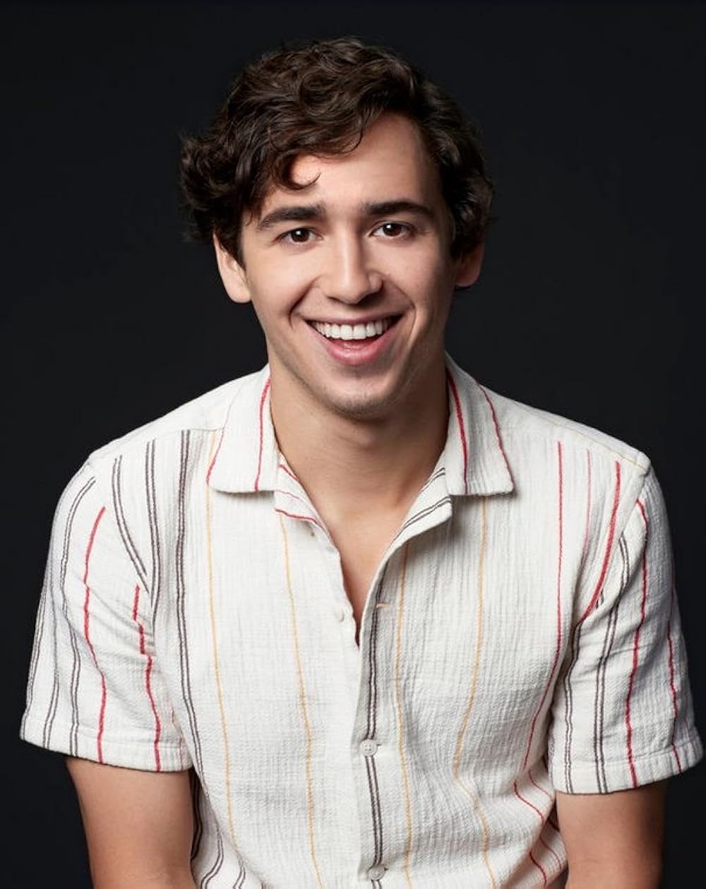 Marcello Hernandez headshot