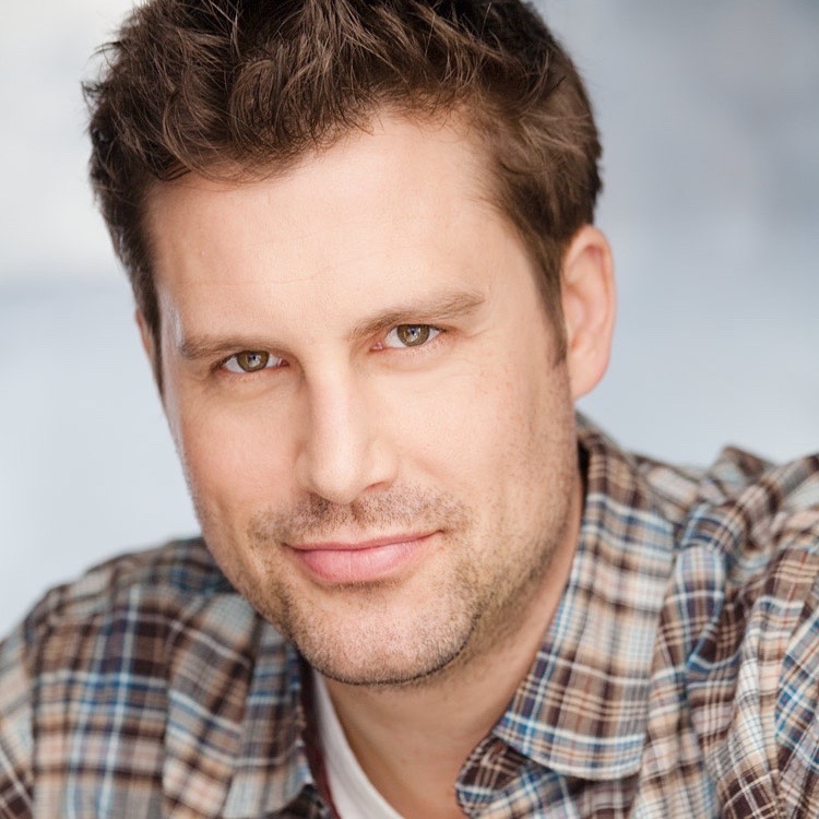 Tom Eschelman headshot