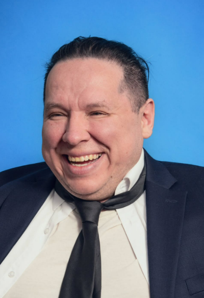 Daniel J Perafan